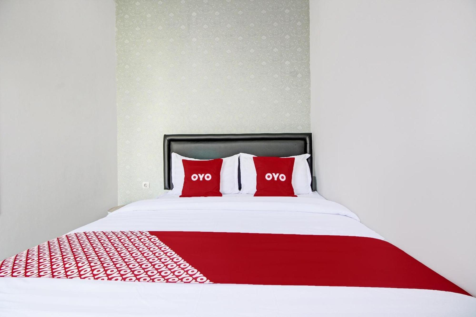 Super Oyo Collection O 92363 Kp Inn ยอกยาการ์ตา ภายนอก รูปภาพ
